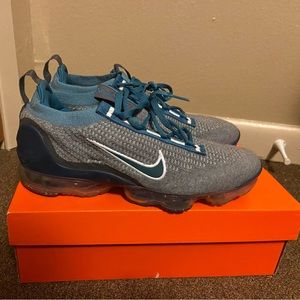 Men’s Nike vapormax size 9.5